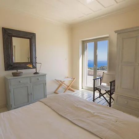 Urania Luxury Geofos