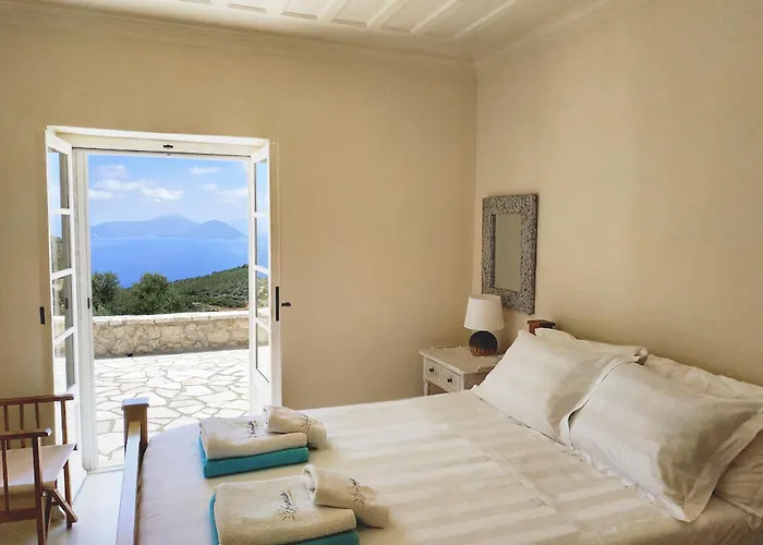 Villa Urania Luxury Geofos Pondi