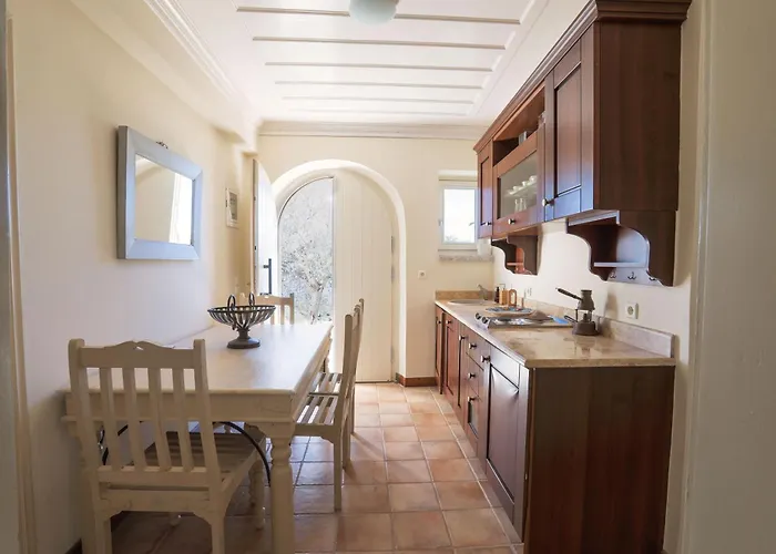 Urania Luxury Geofos Villa