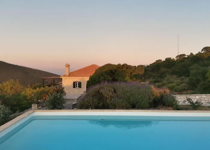 Villa Urania Luxury Geofos *