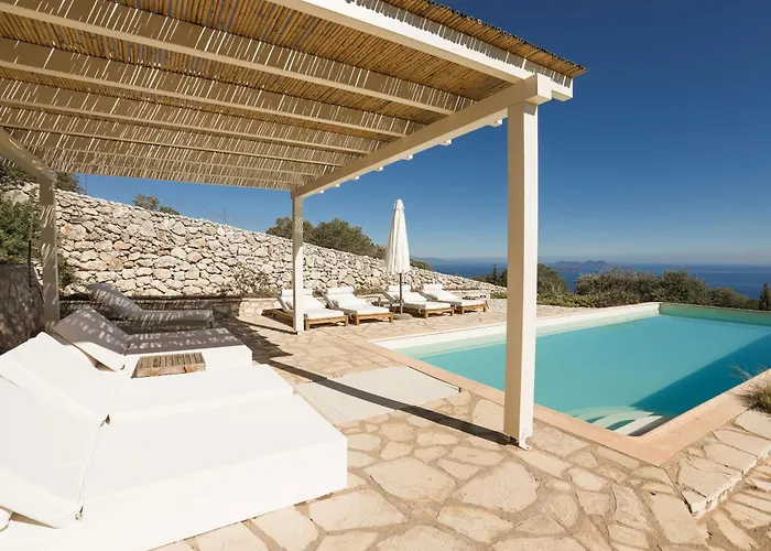 Villa Urania Luxury Geofos *